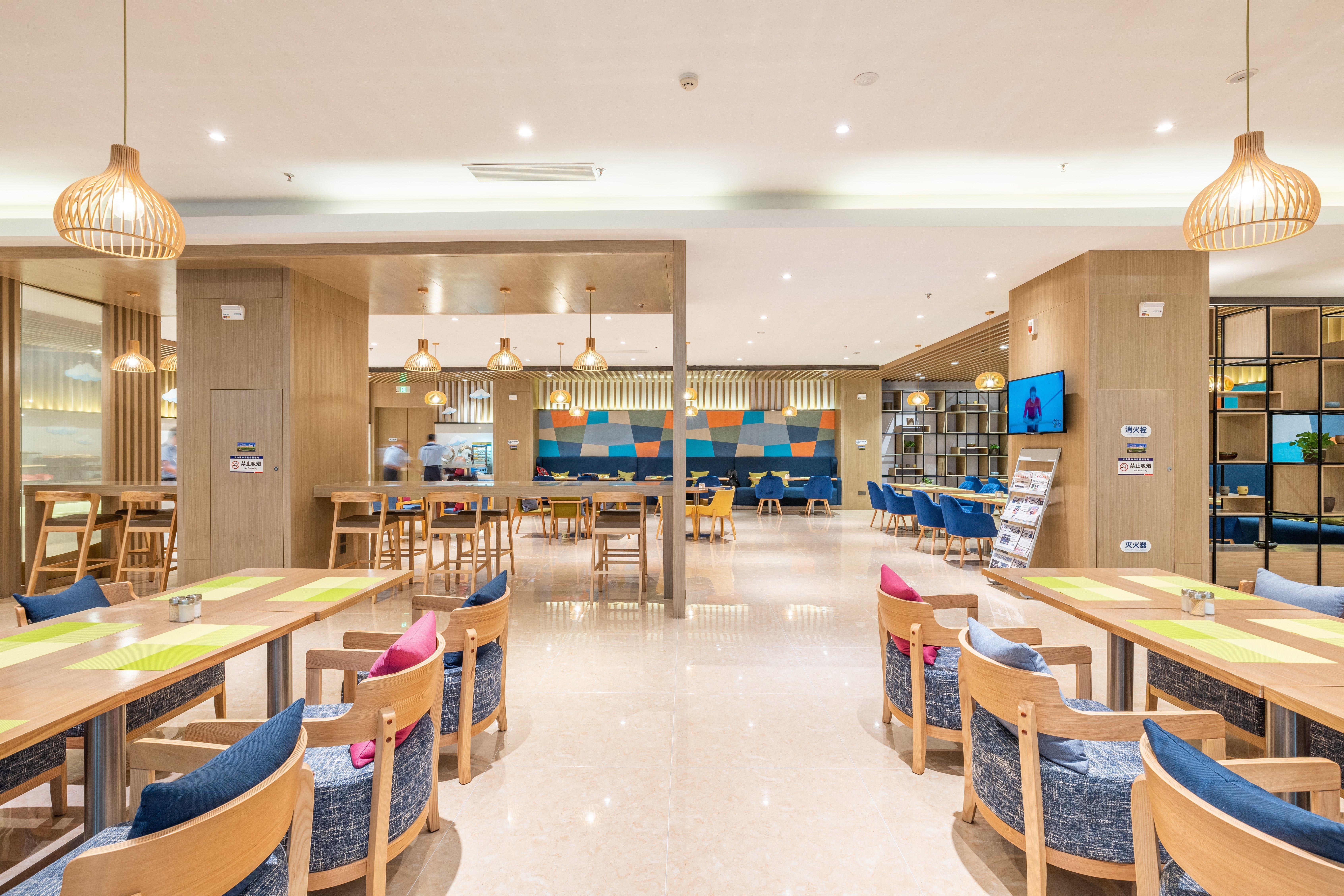 Holiday Inn Express Anshan Downtown By Ihg Exterior foto