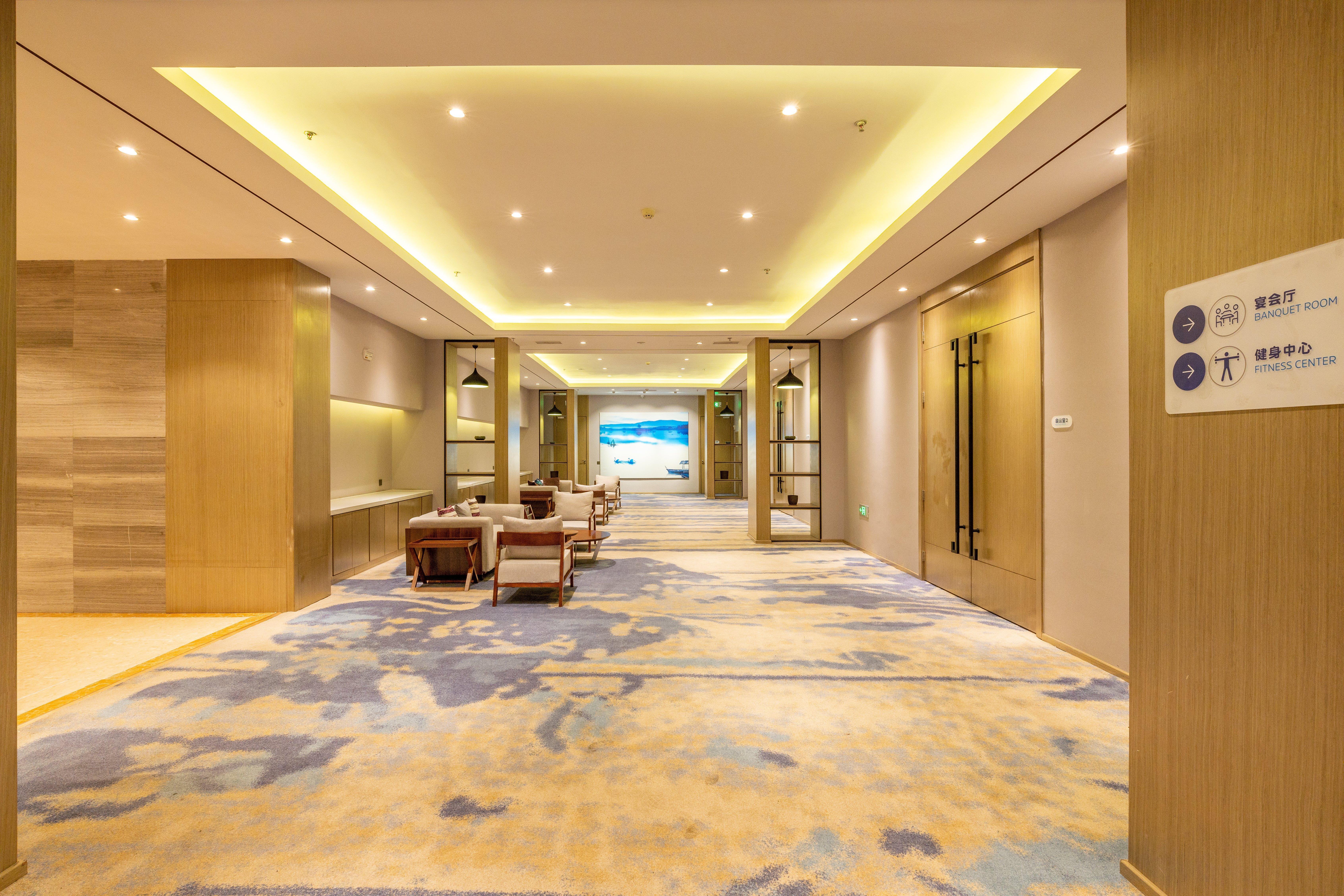 Holiday Inn Express Anshan Downtown By Ihg Exterior foto
