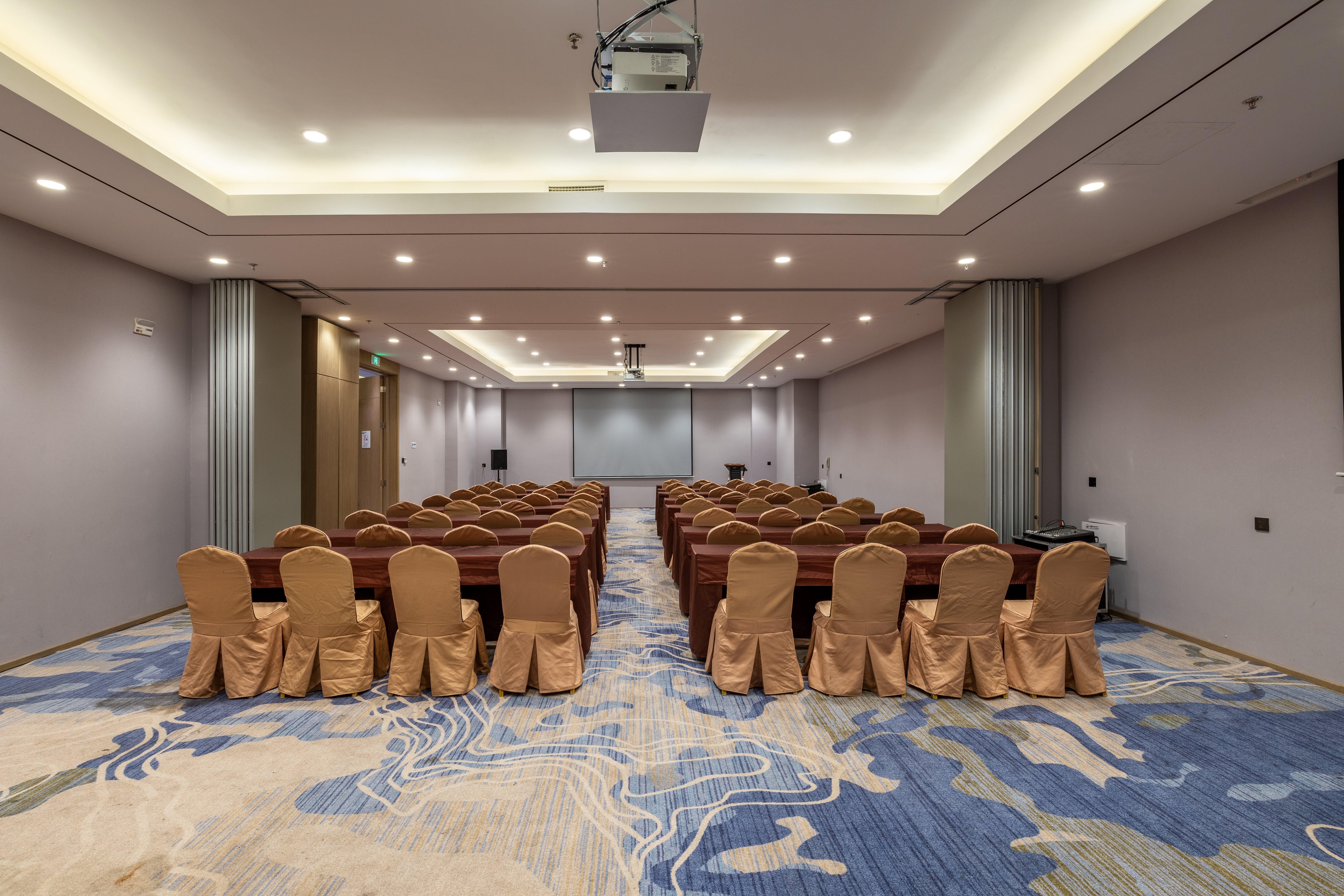 Holiday Inn Express Anshan Downtown By Ihg Exterior foto
